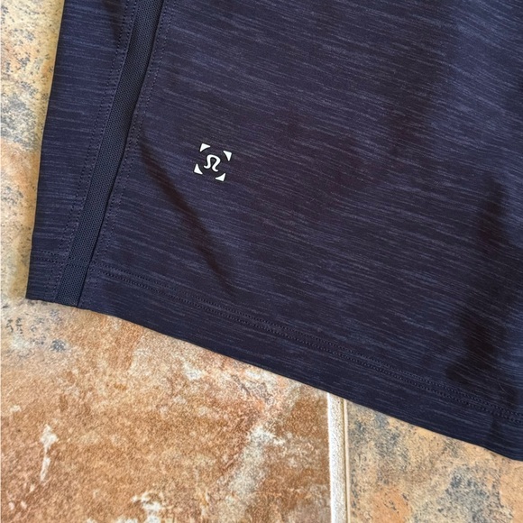 Lululemon Pacebreaker Shorts - Picture 4 of 6